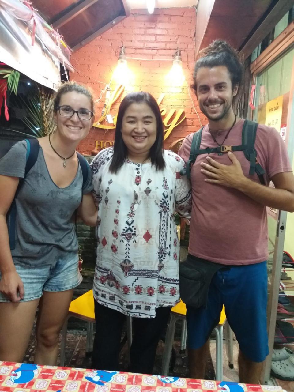 Lucky House Hostel Chiang Mai Exterior photo