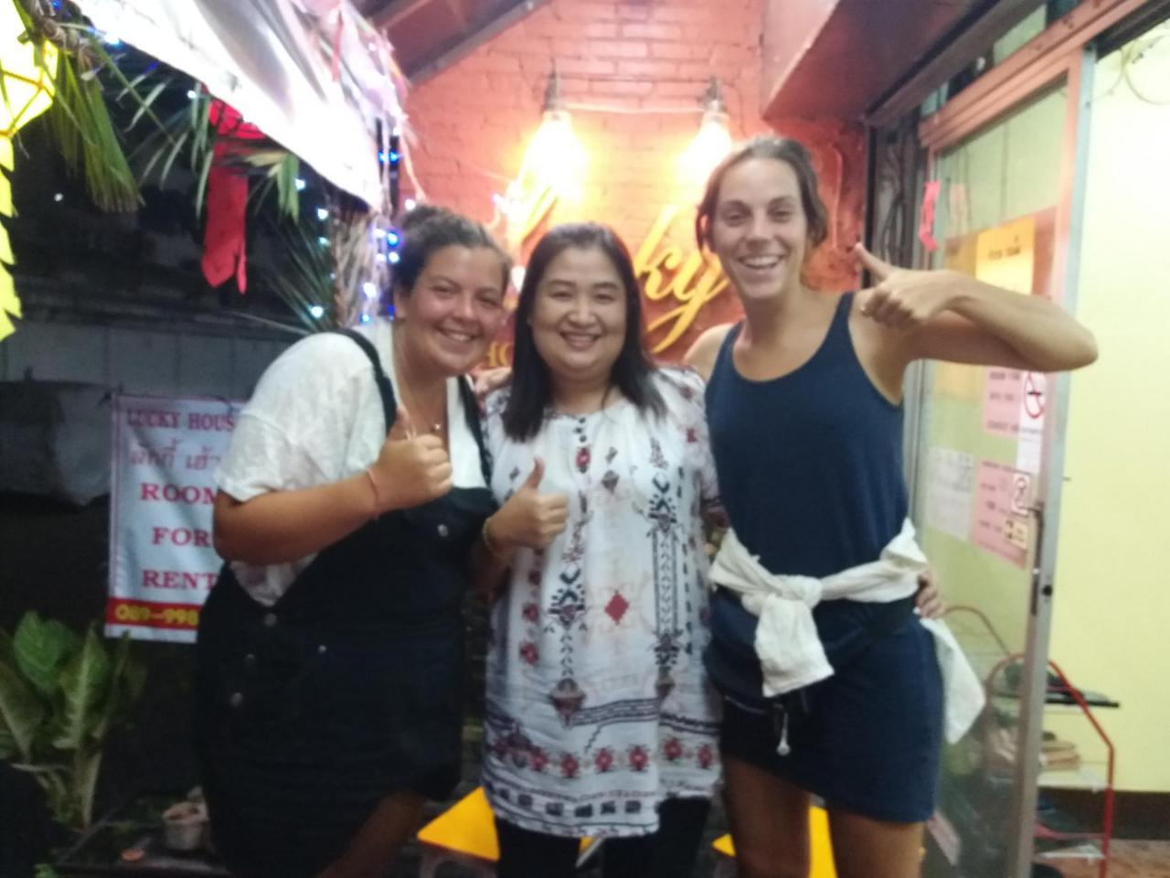Lucky House Hostel Chiang Mai Exterior photo